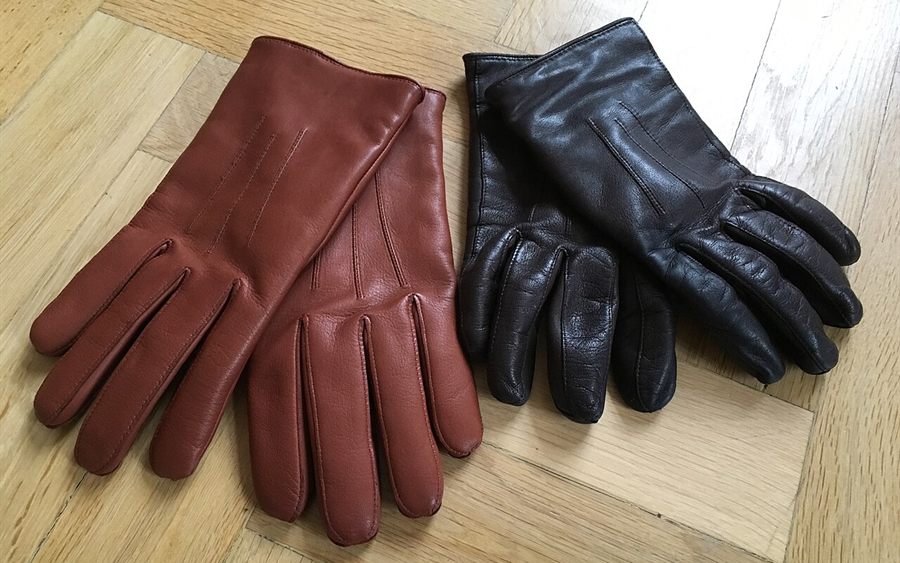 Goatskin gloves, pair